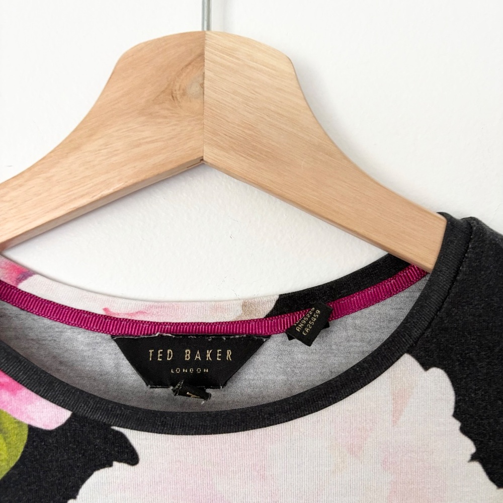 Ted baker Alanyo fitted tee - Picture 4 of 5